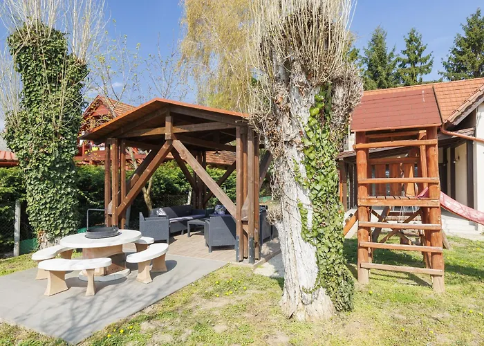 Petka By Interhome Case de vacanță Badacsonyörs