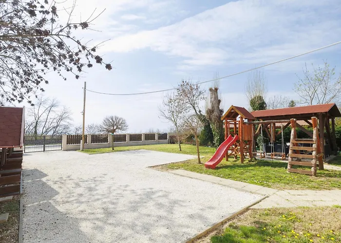 Petka By Interhome Case de vacanță *